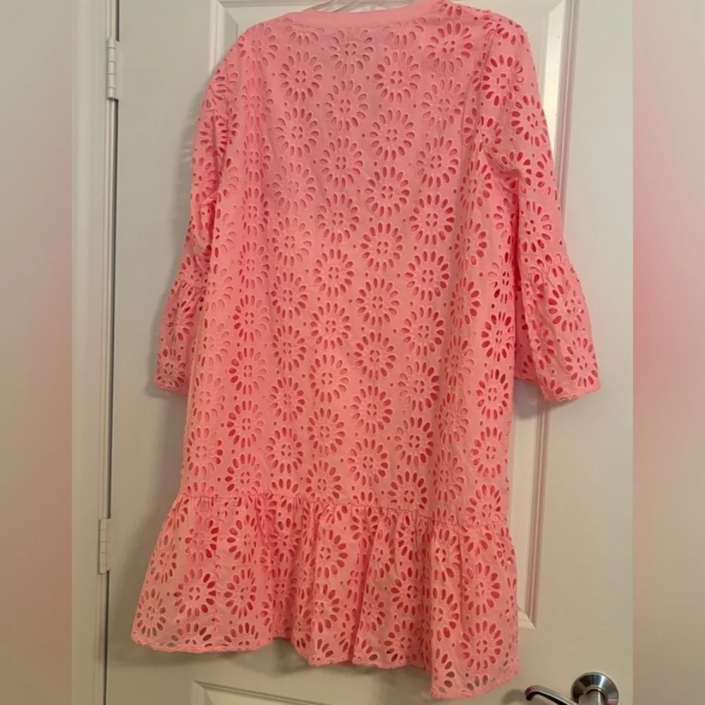 Lilly Pulitzer Bekah Eyelet Tunic Dress. Size Small. - Picture 6 of 6